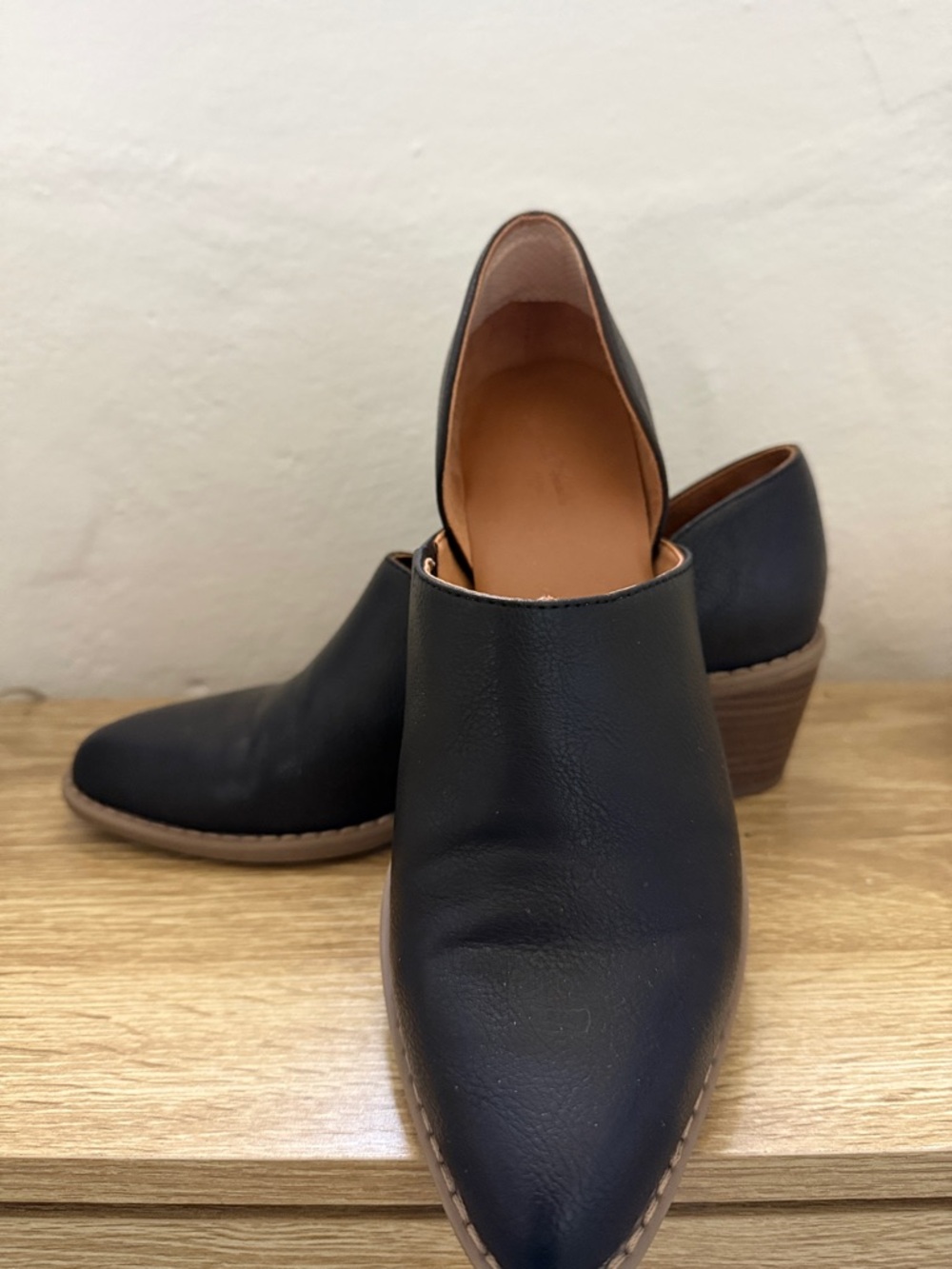 Universal Thread Black Leather-Look D'Orsay Mules